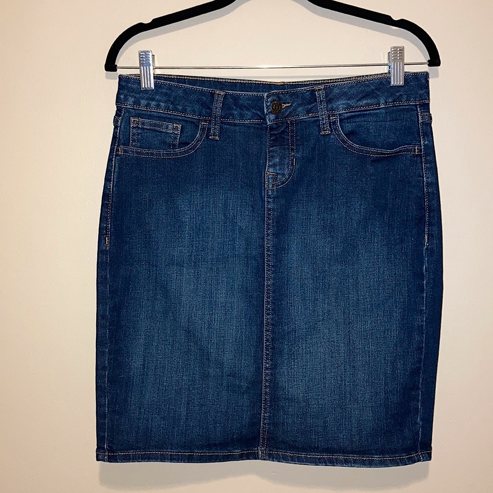 Old Navy, Denim Pencil Skirt, Medium Wash, Jean, Sz 2